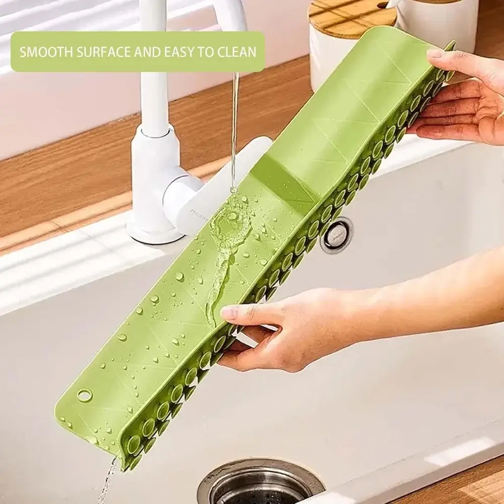 Silicone Sink Splash Guard for Kitchen , Water Splash Guard for Kitchen Sink
